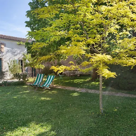 Idyl 2020 Bed & Breakfast 3*